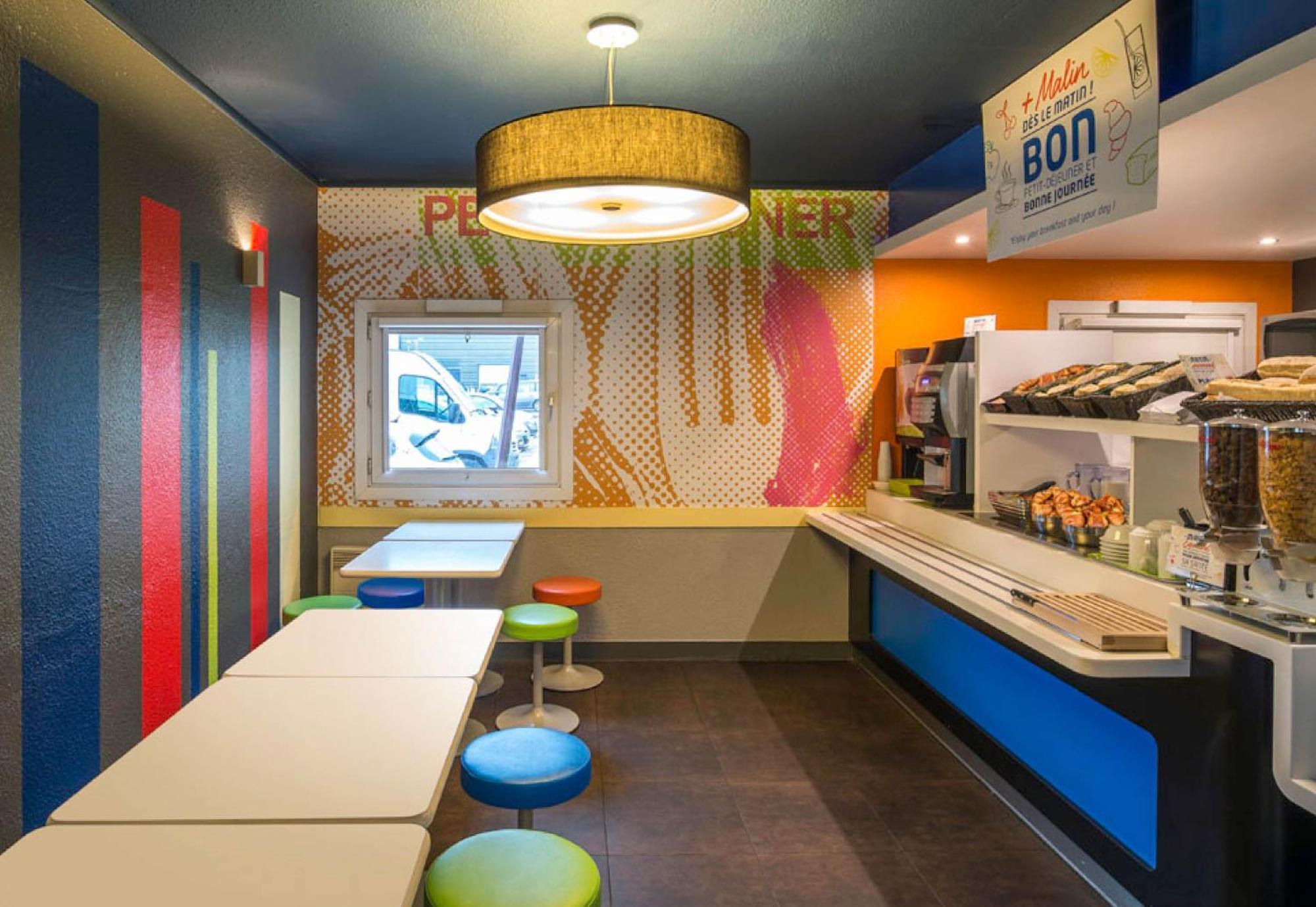 B&B Hotel Cergy Pierrelaye Esterno foto