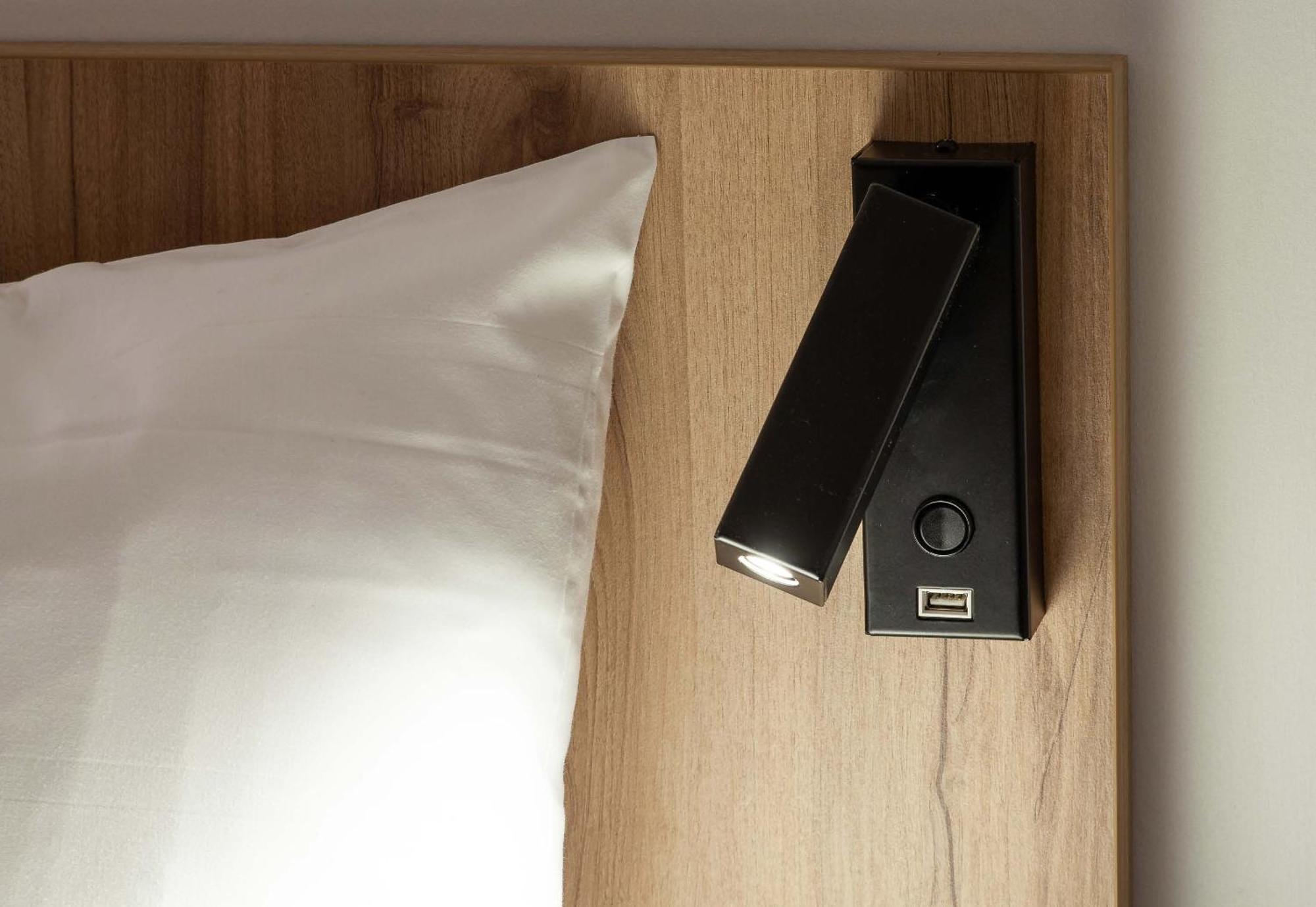 B&B Hotel Cergy Pierrelaye Esterno foto