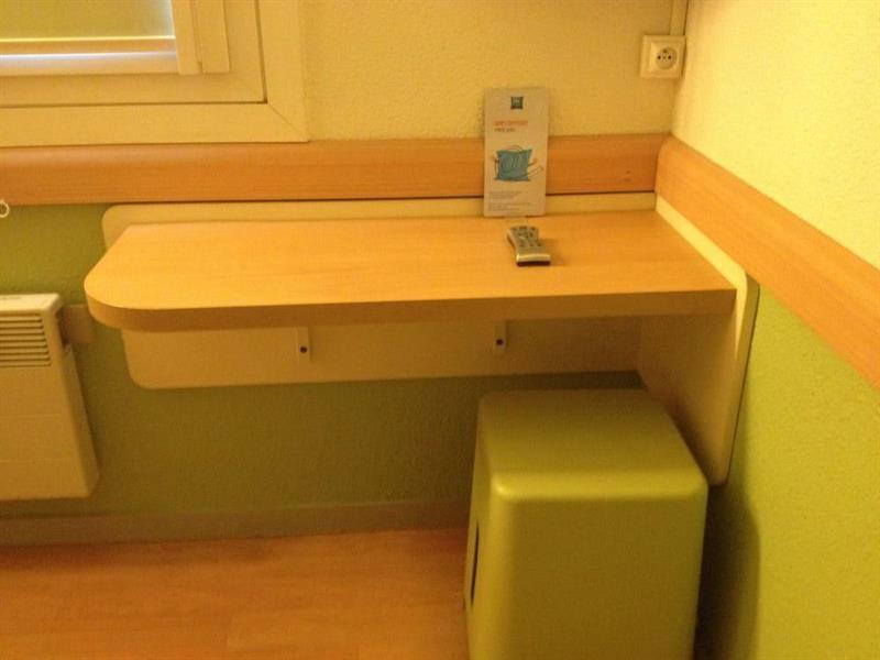 B&B Hotel Cergy Pierrelaye Esterno foto