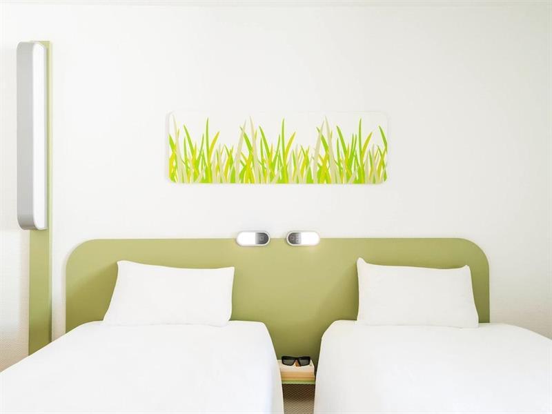 B&B Hotel Cergy Pierrelaye Esterno foto